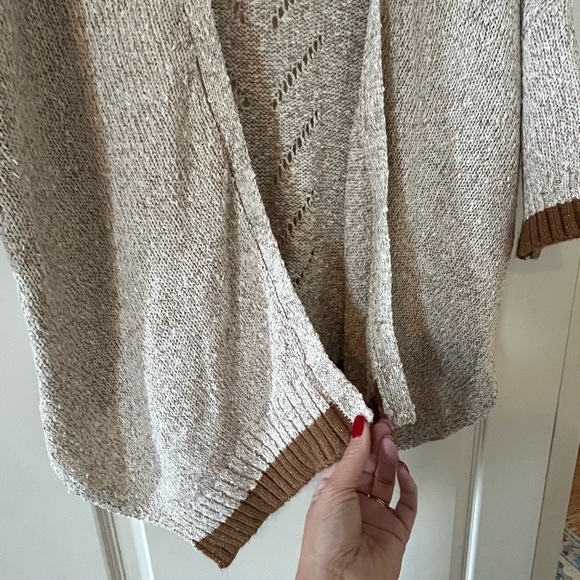 Democracy Cream and Brown Women's Asymmetrical Sweater cardigan SZ Large - Picture 7 of 16